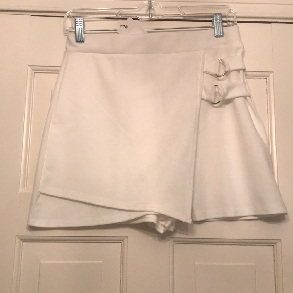 BOOHOO SKORT